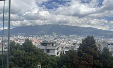 DEPARTAMENTO DE RENTA 3 DORMITORIOS EN LA  ELOY ALFARO Y MORTIÑOS