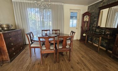 Hermosa Casa en Arriendo, excelente barrio 4D+2 B