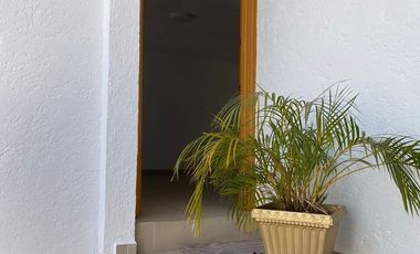 SE RENTA CASA EN LAS ALAMEDAS ATIZAPAN
