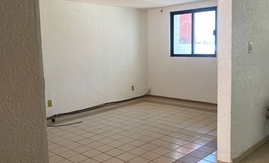SE RENTA CASA EN LAS ALAMEDAS ATIZAPAN