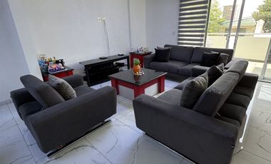 Vendo casa  en Balcones Valle Dorado AV1773