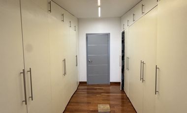 Vendo casa  en Balcones Valle Dorado AV1773