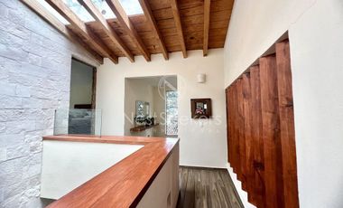 Casa en venta en Avandaro