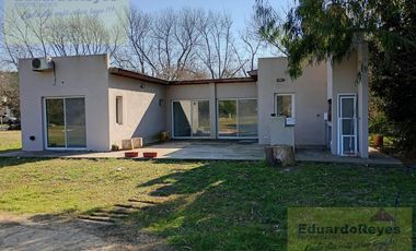 Casa en  alquiler permanente en Parque Las Naciones