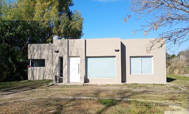 Casa en  alquiler permanente en Parque Las Naciones