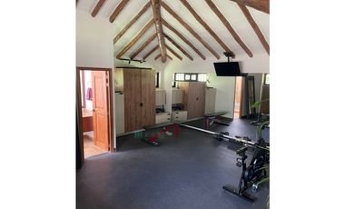 casa campestre el Retiro , sector Fizebad- salados