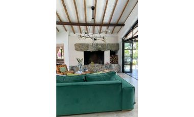 casa campestre el Retiro , sector Fizebad- salados