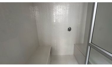 Hermosa casa más apartamento en condominio cerrado en la ceja LDC