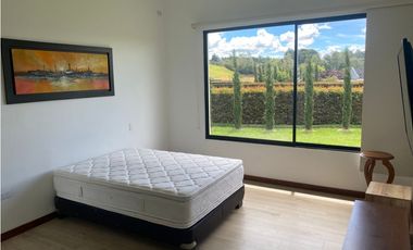 casa finca campestre la  Ceja, vía Rionegro unidad cerrada