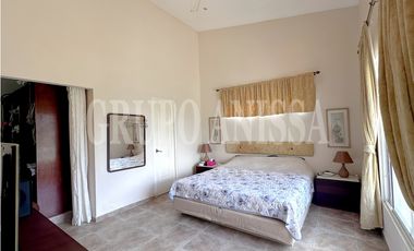 Se Vende Casa con Hermosas Vistas en Altos del Maria