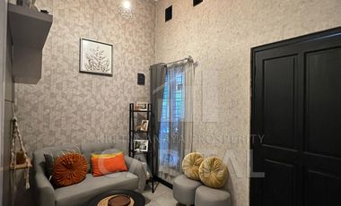 RUMAH KEREN MONOCHROME DESIGN ESTETIK DI PANCANAKA HILL CIMAHI