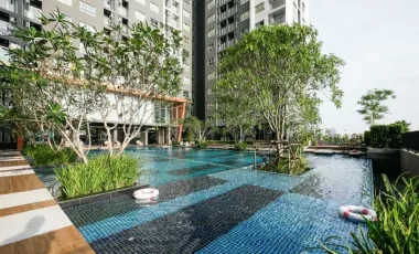 Condo for Rent & Sale at The Trust Condo @ BTS Erawan