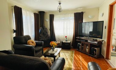 Casa solida en El Quisco