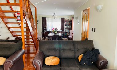 Casa solida en El Quisco