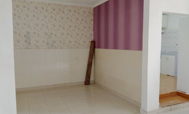 Rumah 2 Lantai Bagus di Komplek Exclusive Pusat Kota Cianjur