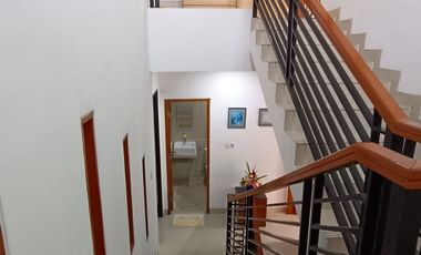 DIJUAL RUMAH MURAH MEWAH 4 LANTAI DI PALMERAH RESIDENCE JAKARTA BARAT