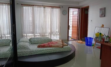 DIJUAL RUMAH MURAH MEWAH 4 LANTAI DI PALMERAH RESIDENCE JAKARTA BARAT