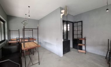 Ruang Usaha Cocok Untuk Cafe 2 Lantai Lokasi Strategis