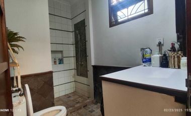 Jual Cepat Rumah Cantik siap huni 375mtr 3 lantai Pondok Bambu Kav AL