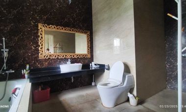 Jual Cepat Rumah Cantik siap huni 375mtr 3 lantai Pondok Bambu Kav AL