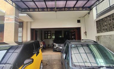 Jual Cepat Rumah Cantik siap huni 375mtr 3 lantai Pondok Bambu Kav AL