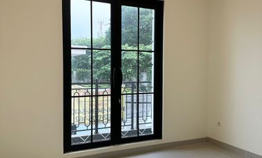 Jual cepat rumah new band 2 lt kebon jeruk