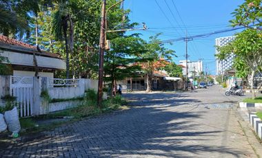 MANYAR KERTOARJO, HANYA 50m Dari Jalan Raya