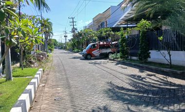 MANYAR KERTOARJO, HANYA 50m Dari Jalan Raya