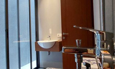 Rumah Qozy New 3+1 Kt Jl Flores Komp Megapolitan Cinere