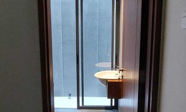 Rumah Qozy New 3+1 Kt Jl Flores Komp Megapolitan Cinere