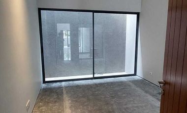 Rumah Qozy New 3+1 Kt Jl Flores Komp Megapolitan Cinere