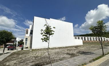 TERRENO EN ESQUINA PARQUE RODAS LOMAS DE ANGELOPOLIS PUE