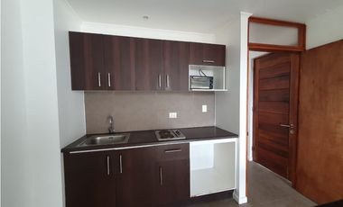 Arriendo Depto. Amoblado de 1 ambiente con 1E en Tocornal