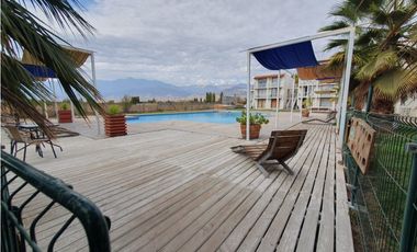 Arriendo Depto. Amoblado de 1 ambiente con 1E en Tocornal