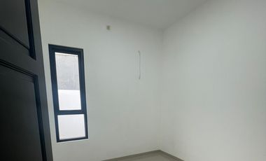 Rumah scandinavian 1 lantai dengan Tanah Besar di jual di Ciledug