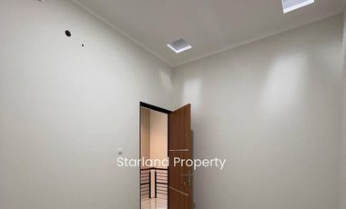 Rumah Minimalis Modern Siap Huni 2 Lantai Di CILEDUG TANGERANG