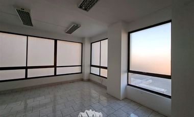 Local Comercial en Arriendo en Dr Luis Calvo Mackenna