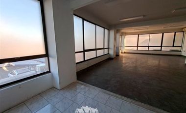 Local Comercial en Arriendo en Dr Luis Calvo Mackenna