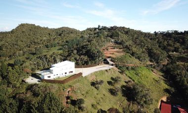 Finca en Venta Ubicado en Guarne Codigo 724