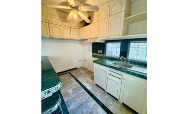 CASA EN VENTA ANTILOPE SM 20 CANCUN CENTRO