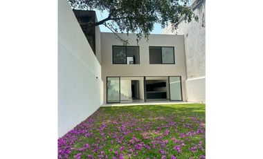 Casa Nueva y Moderna en Venta en Jiutepec vigilancia 24/7
