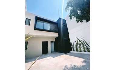 Casa Nueva y Moderna en Venta en Jiutepec vigilancia 24/7