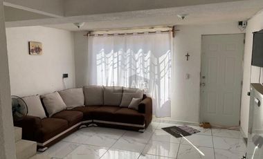 Casa en condominio en venta en Las Américas, Ecatepec de Morelos, México
