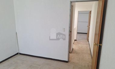 Casa en condominio en venta en Colinas de Ecatepec, Ecatepec de Morelos, México