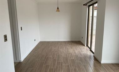 Casa en Arriendo en Haras de Machali