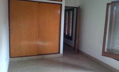 Alquiler Duplex 4 Ambientes Con Cochera En Castelar Norte