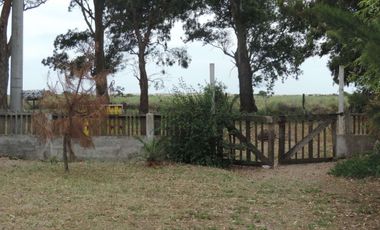 Casa rustica de 4 amb.con gran lote