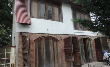 Casa rustica de 4 amb.con gran lote