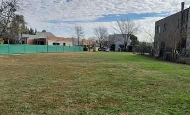 VENTA TERRENO 1100M2 BARRIO LOS TILOS CAÑADA DE PILAR