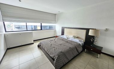 Se alquila penthouse amoblado en el piso 17 de Torre Bellini, en Puerto Santa Ana  AnaA